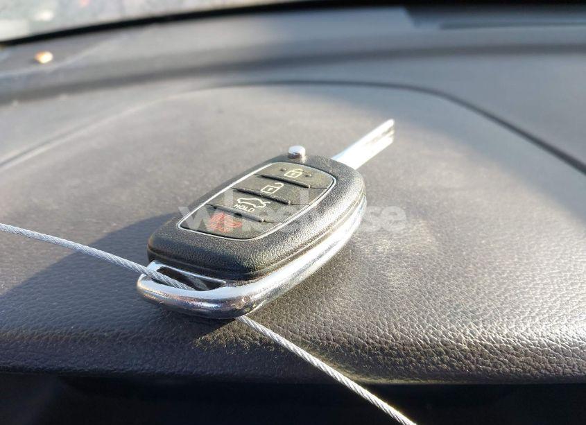 Photo 11 of 2015 Hyundai Sonata SE (VIN 5NPE24AF9FH209050)