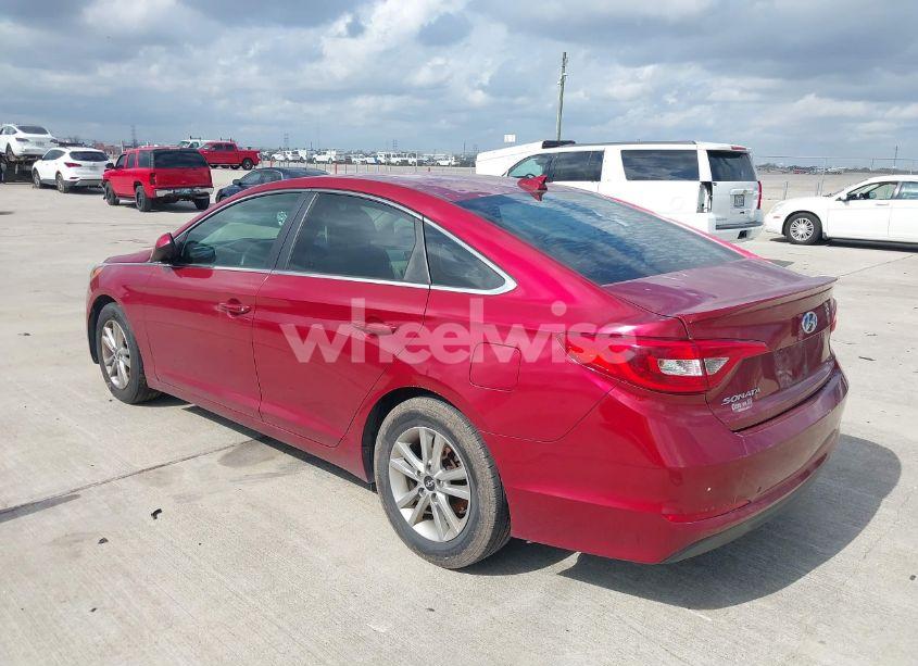 Photo 3 of 2015 Hyundai Sonata SE (VIN 5NPE24AF9FH224258)