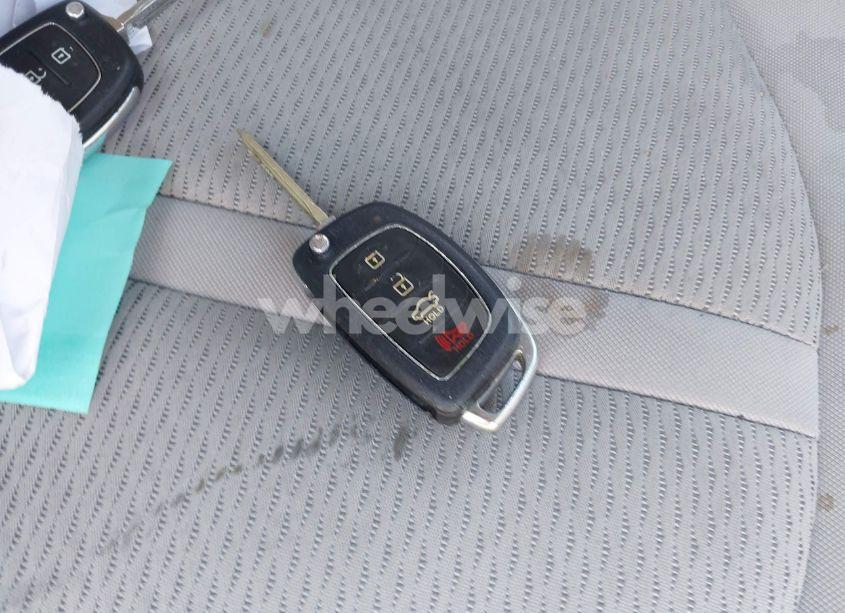 Photo 11 of 2016 Hyundai Sonata SE (VIN 5NPE24AF9GH277429)