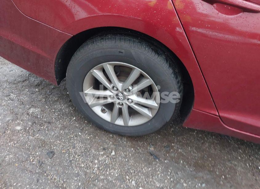 Photo 12 of 2016 Hyundai Sonata SE (VIN 5NPE24AF9GH277429)