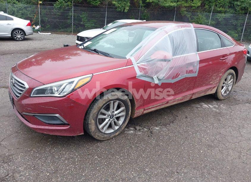 Photo 2 of 2016 Hyundai Sonata SE (VIN 5NPE24AF9GH277429)