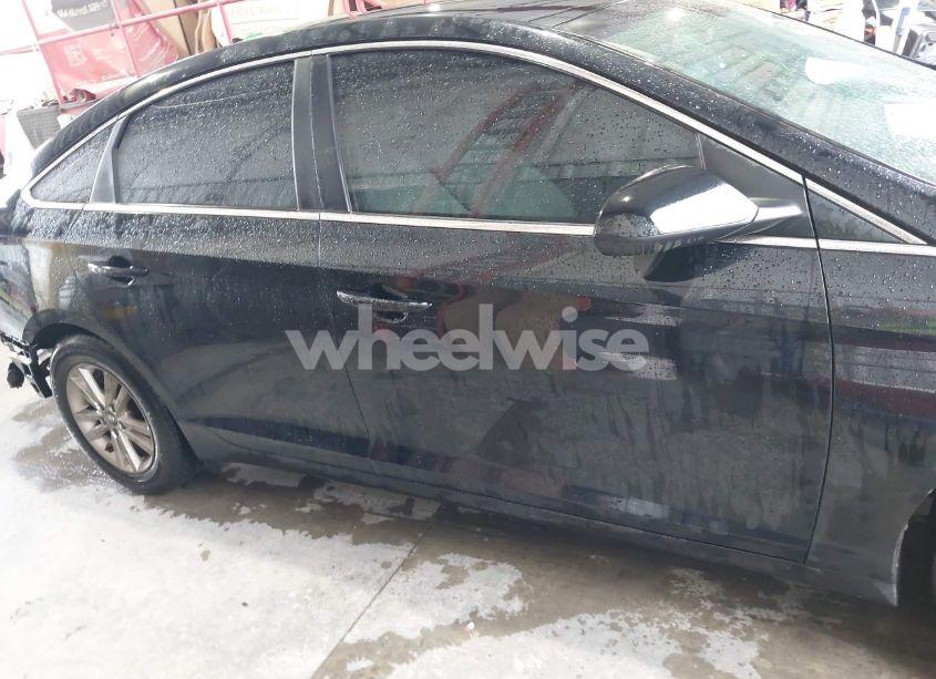 Photo 14 of 2016 Hyundai Sonata SE (VIN 5NPE24AF9GH281044)