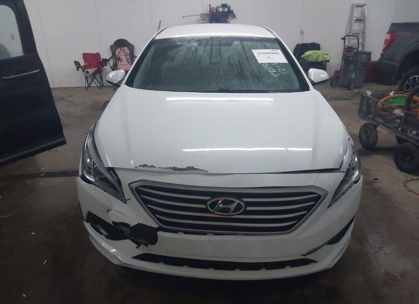 Photo 12 of 2016 Hyundai Sonata SE (VIN 5NPE24AF9GH298796)
