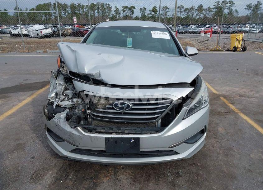 Photo 12 of 2016 Hyundai Sonata SE (VIN 5NPE24AF9GH309554)