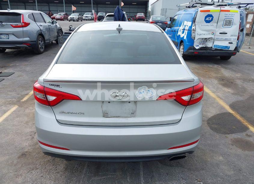 Photo 16 of 2016 Hyundai Sonata SE (VIN 5NPE24AF9GH309554)