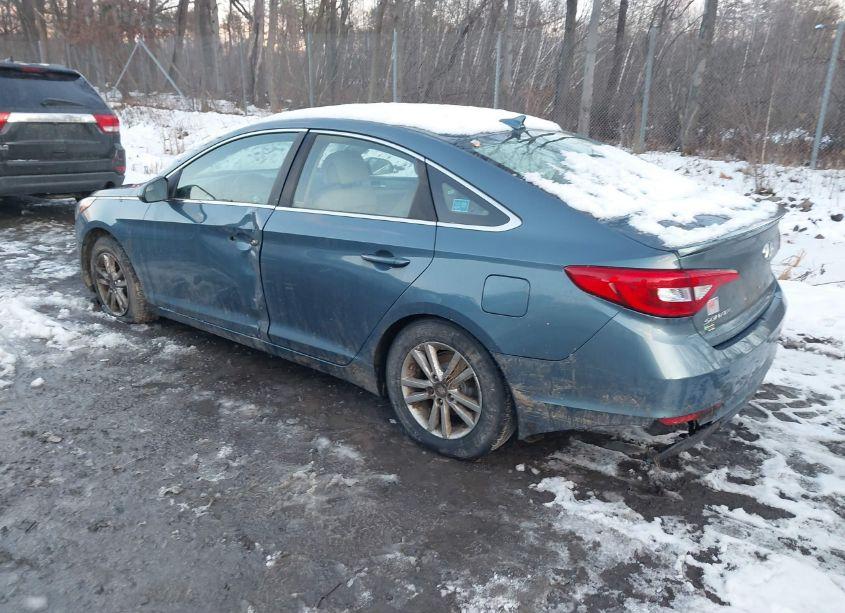 Photo 3 of 2016 Hyundai Sonata SE (VIN 5NPE24AF9GH329951)