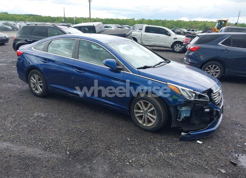 2016 Hyundai Sonata SE (VIN 5NPE24AF9GH333661) main photo