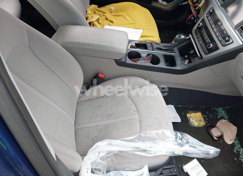 Photo 5 of 2016 Hyundai Sonata SE (VIN 5NPE24AF9GH333661)