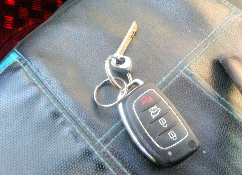 Photo 11 of 2016 Hyundai Sonata SE (VIN 5NPE24AF9GH353702)