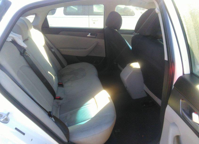 Photo 8 of 2016 Hyundai Sonata SE (VIN 5NPE24AF9GH353702)