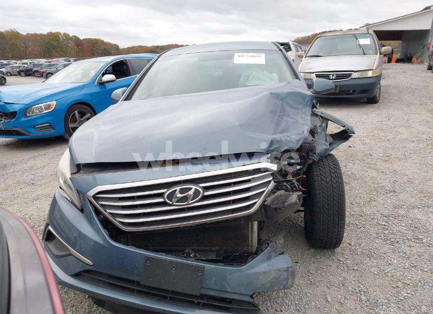 Photo 13 of 2016 Hyundai Sonata SE (VIN 5NPE24AF9GH359760)