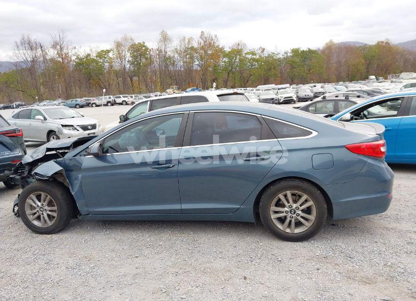 Photo 15 of 2016 Hyundai Sonata SE (VIN 5NPE24AF9GH359760)