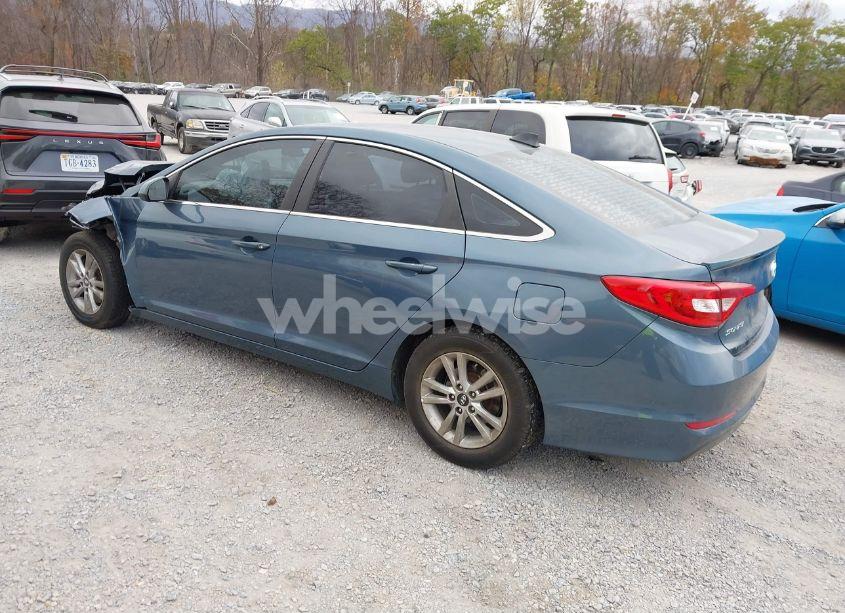 Photo 3 of 2016 Hyundai Sonata SE (VIN 5NPE24AF9GH359760)