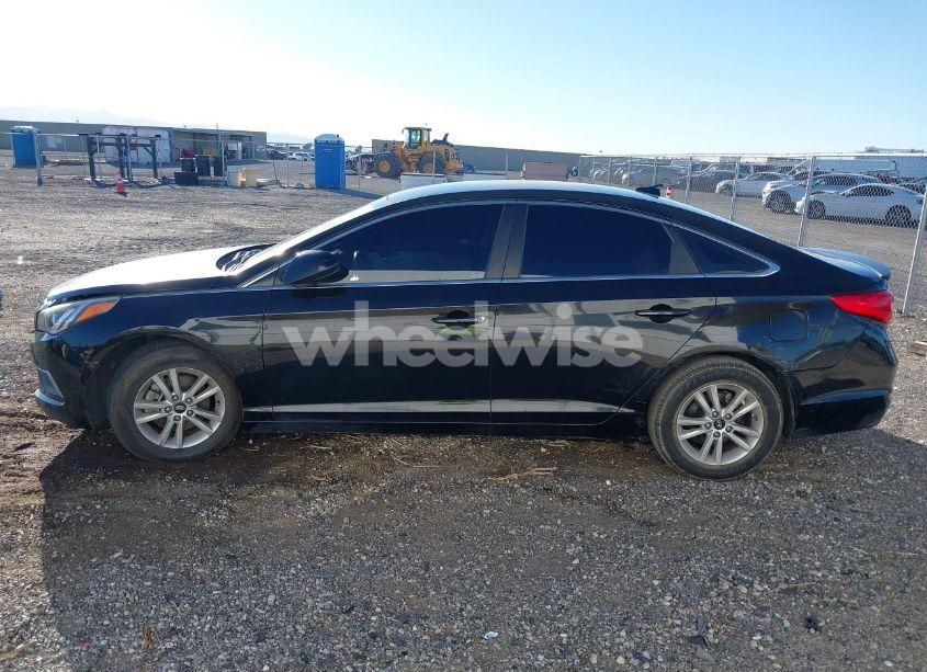Photo 14 of 2016 Hyundai Sonata SE (VIN 5NPE24AF9GH374534)