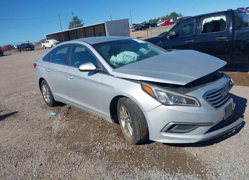 2016 Hyundai Sonata (VIN 5NPE24AF9GH387770) main photo