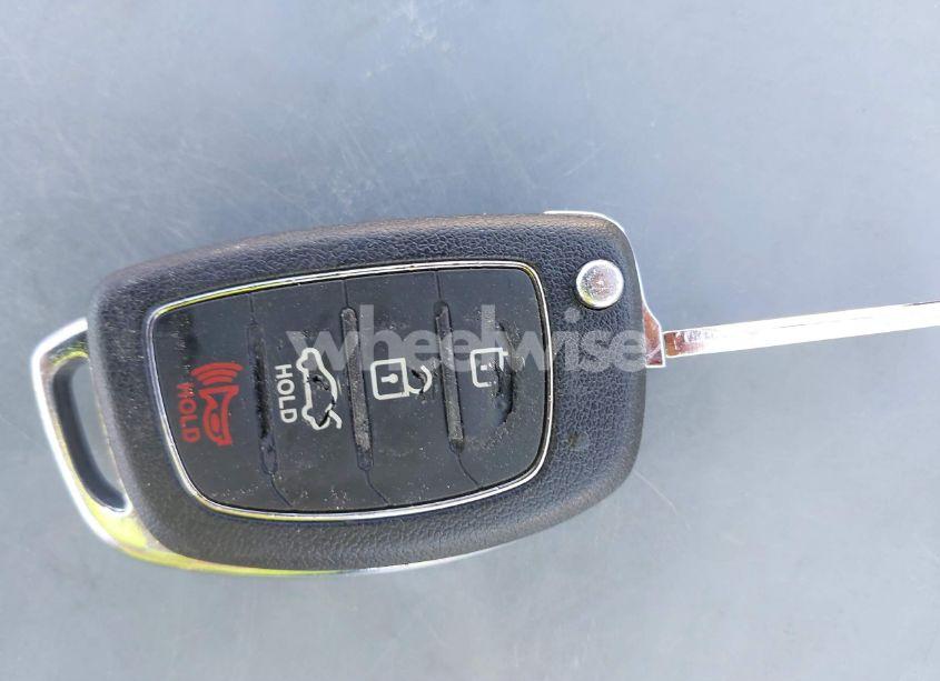 Photo 11 of 2016 Hyundai Sonata SE (VIN 5NPE24AF9GH408908)