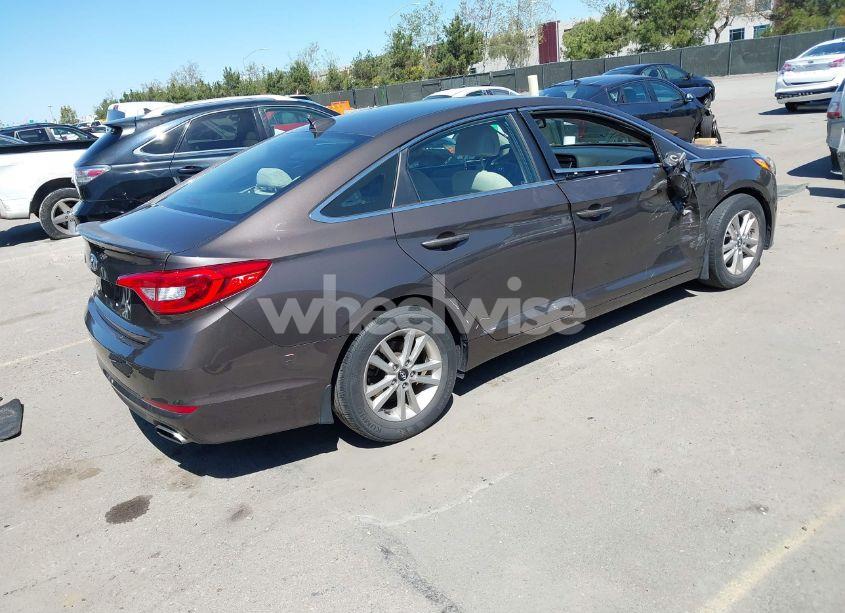 Photo 4 of 2016 Hyundai Sonata SE (VIN 5NPE24AF9GH408908)