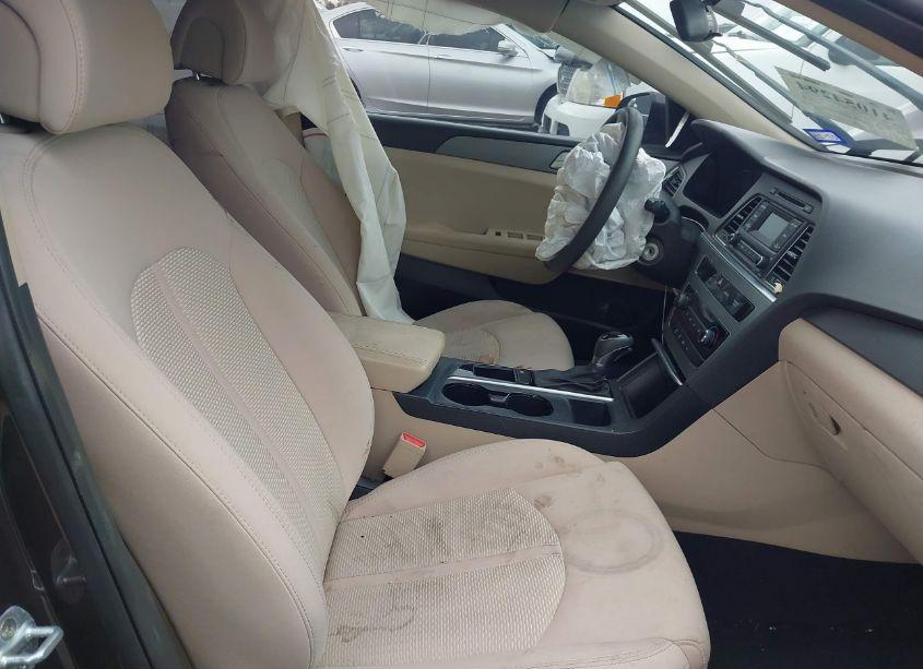 Photo 5 of 2016 Hyundai Sonata (VIN 5NPE24AF9GH416491)