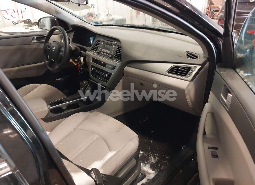 Photo 5 of 2016 Hyundai Sonata (VIN 5NPE24AF9GH418838)