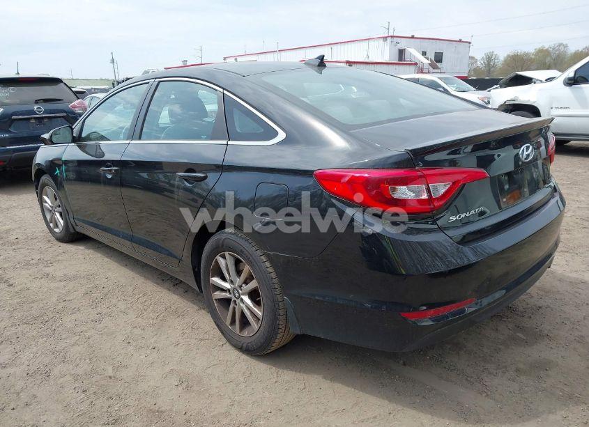 Photo 3 of 2017 Hyundai Sonata SE (VIN 5NPE24AF9HH451114)