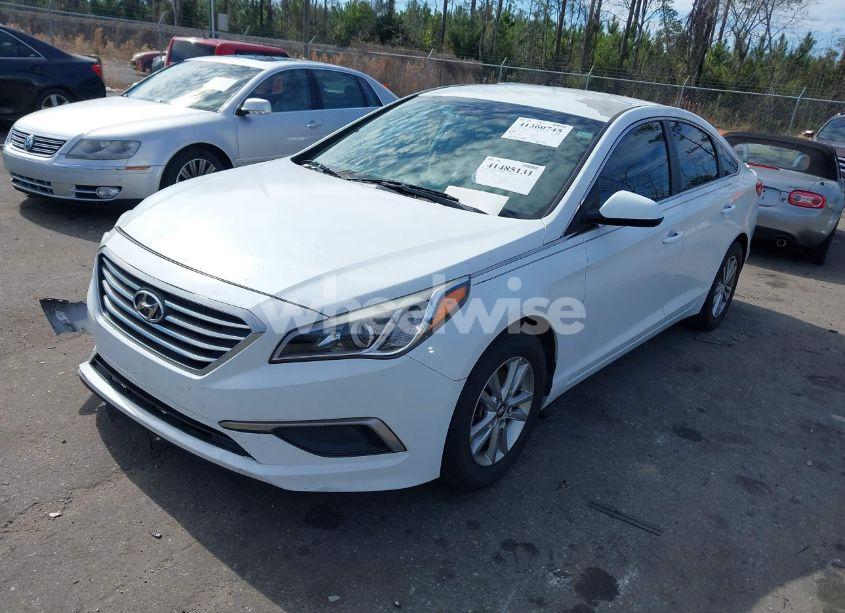 Photo 2 of 2017 Hyundai Sonata (VIN 5NPE24AF9HH507276)