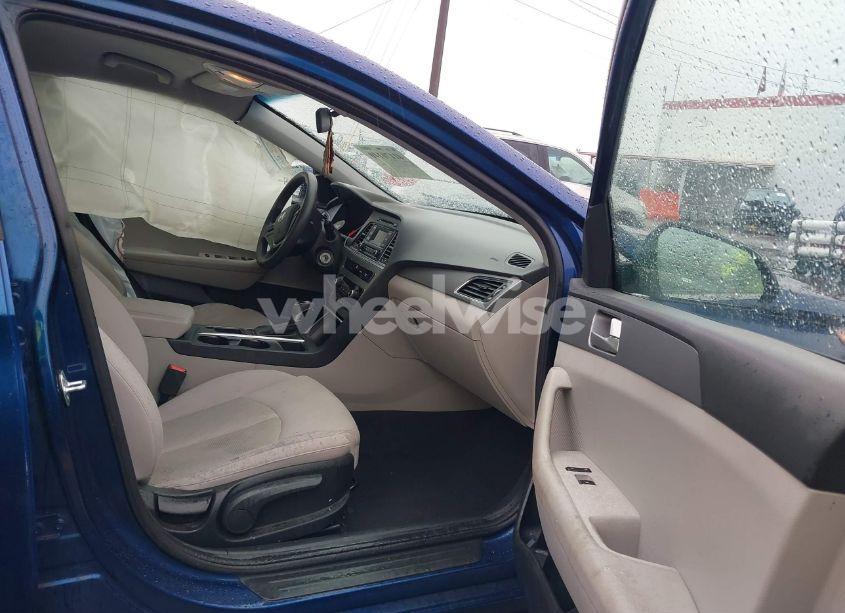 Photo 5 of 2017 Hyundai Sonata N/A (VIN 5NPE24AF9HH545784)