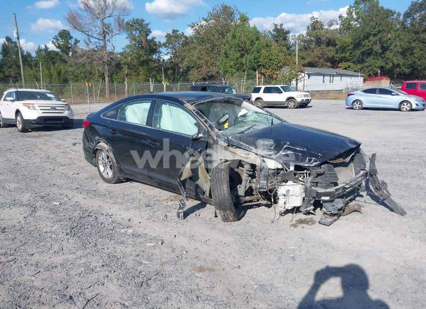 2017 Hyundai Sonata SE (VIN 5NPE24AF9HH547650) main photo