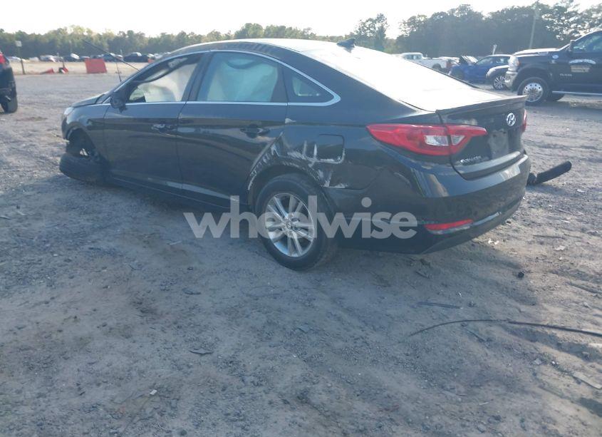 Photo 3 of 2017 Hyundai Sonata SE (VIN 5NPE24AF9HH547650)