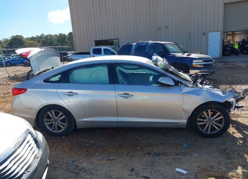 Photo 13 of 2017 Hyundai Sonata SE (VIN 5NPE24AF9HH553111)