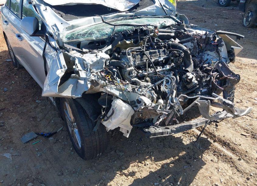 Photo 6 of 2017 Hyundai Sonata SE (VIN 5NPE24AF9HH553111)