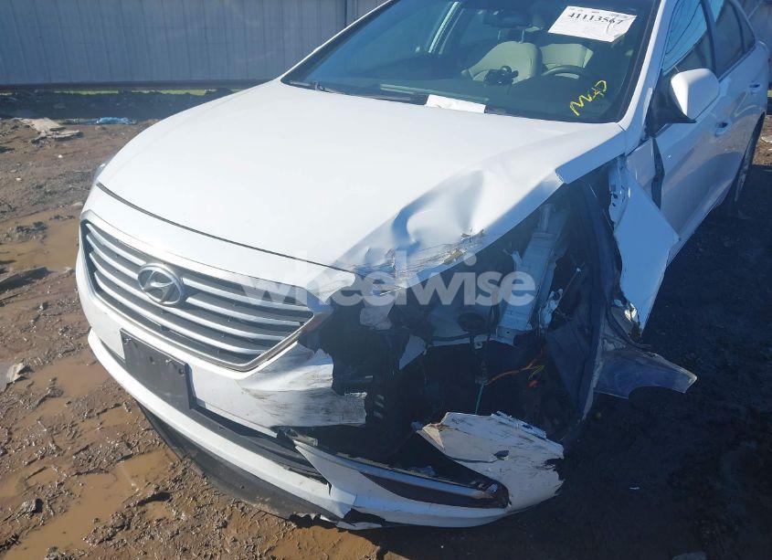 Photo 6 of 2017 Hyundai Sonata SE (VIN 5NPE24AF9HH560365)