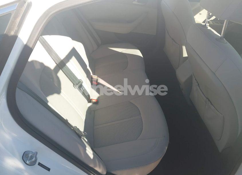 Photo 8 of 2017 Hyundai Sonata SE (VIN 5NPE24AF9HH560365)