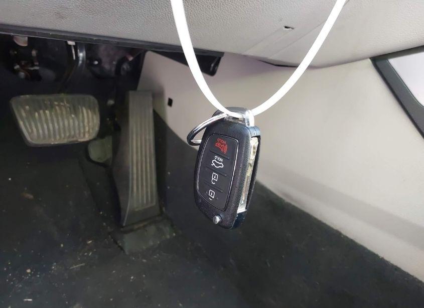 Photo 11 of 2017 Hyundai Sonata (VIN 5NPE24AF9HH593494)