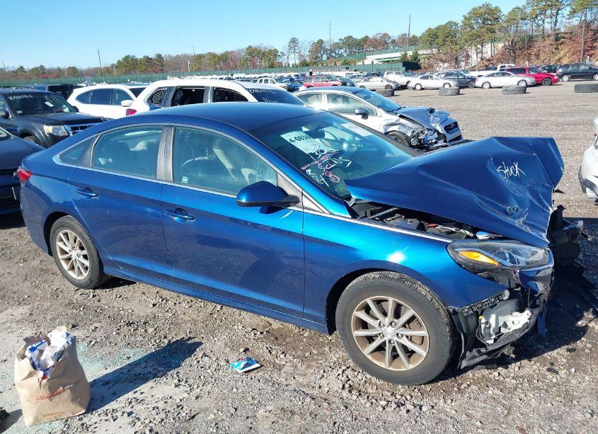 Photo 13 of 2018 Hyundai Sonata SE (VIN 5NPE24AF9JH599382)