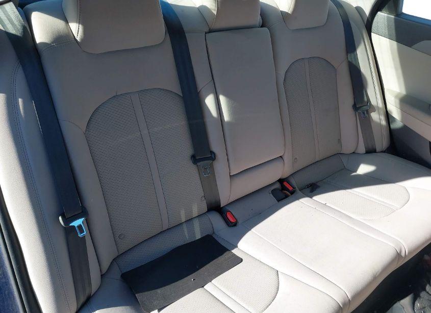 Photo 8 of 2018 Hyundai Sonata SE (VIN 5NPE24AF9JH599382)