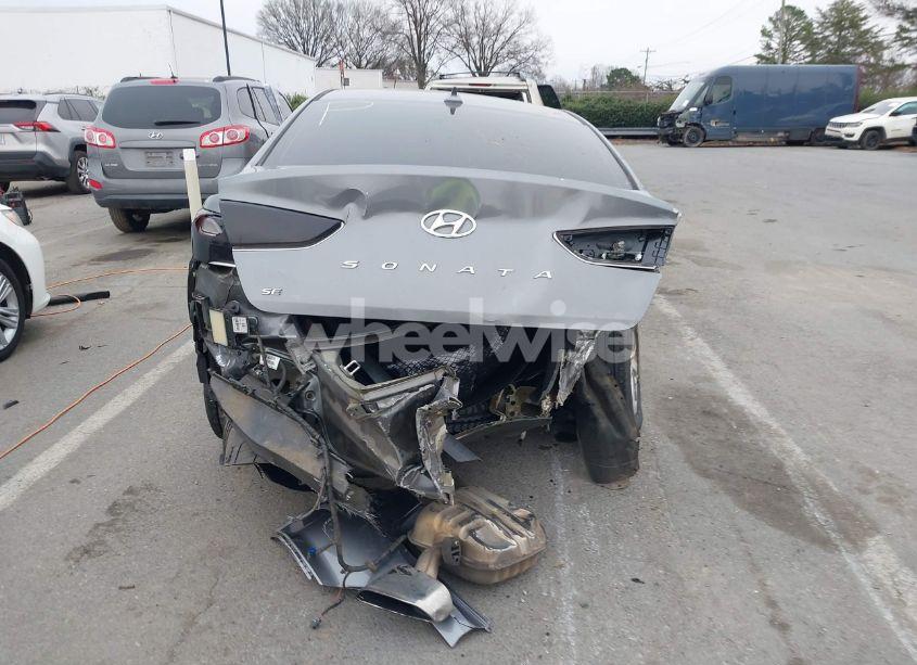 Photo 16 of 2018 Hyundai Sonata SE (VIN 5NPE24AF9JH613300)