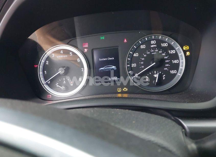 Photo 7 of 2018 Hyundai Sonata SE (VIN 5NPE24AF9JH613300)