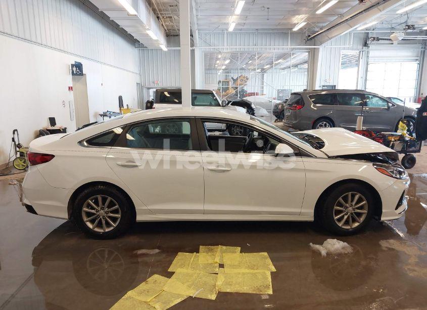 Photo 13 of 2018 Hyundai Sonata SE (VIN 5NPE24AF9JH614589)