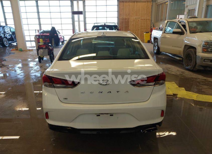 Photo 16 of 2018 Hyundai Sonata SE (VIN 5NPE24AF9JH614589)