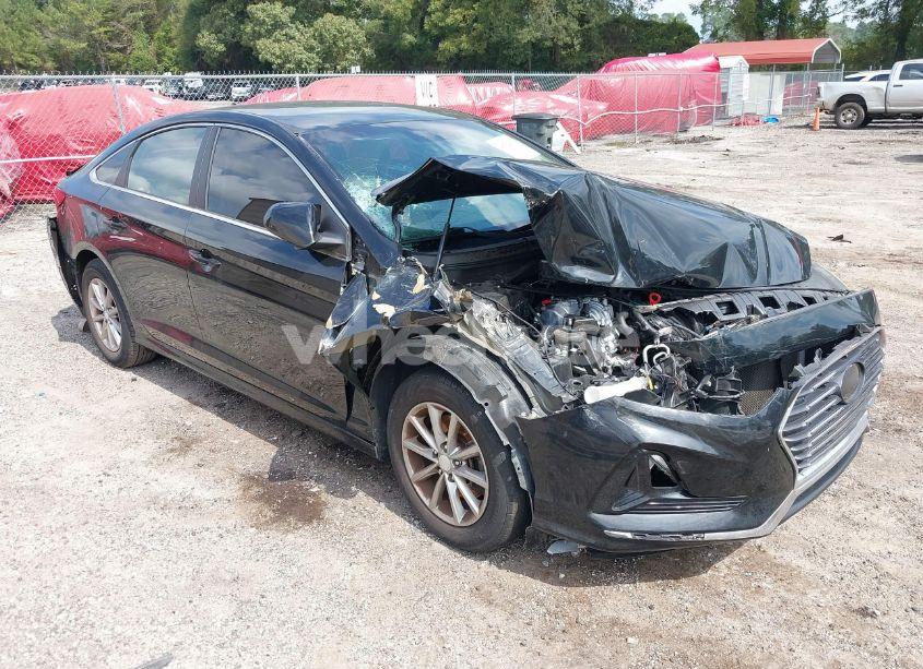 2018 Hyundai Sonata SE (VIN 5NPE24AF9JH626290) main photo