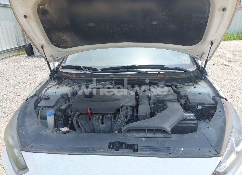 Photo 10 of 2018 Hyundai Sonata SE (VIN 5NPE24AF9JH627343)