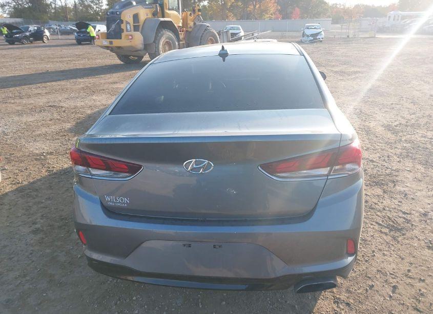 Photo 16 of 2018 Hyundai Sonata SE (VIN 5NPE24AF9JH673822)