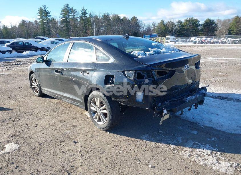 Photo 3 of 2018 Hyundai Sonata SE (VIN 5NPE24AF9JH689258)