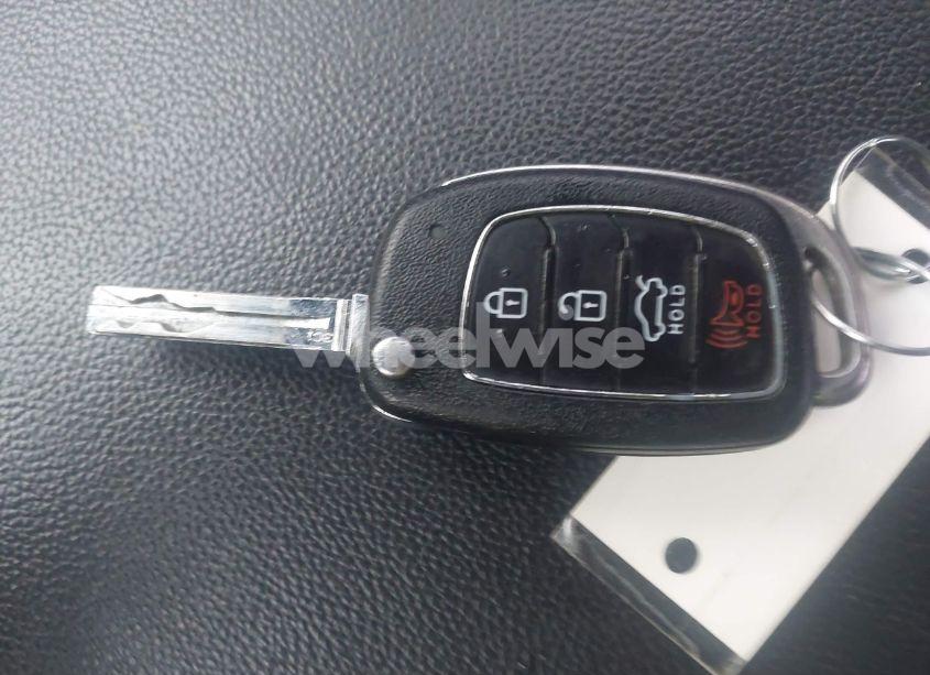 Photo 11 of 2018 Hyundai Sonata SE (VIN 5NPE24AF9JH692693)