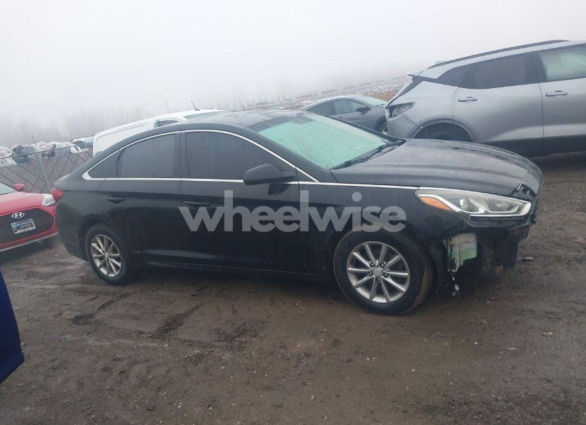 Photo 13 of 2018 Hyundai Sonata SE (VIN 5NPE24AF9JH692693)
