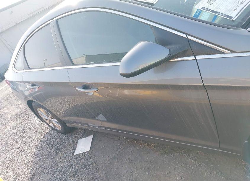 Photo 13 of 2018 Hyundai Sonata SE (VIN 5NPE24AF9JH699790)