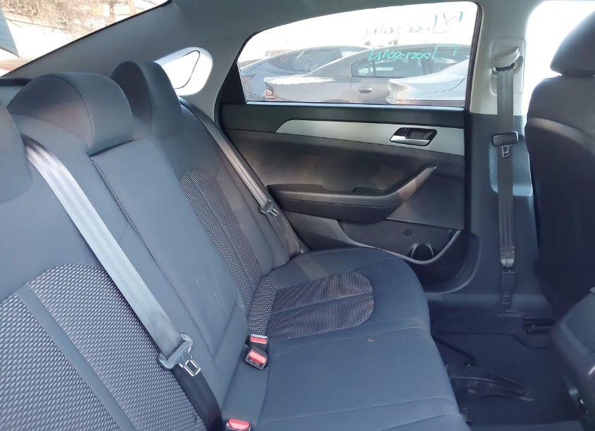 Photo 8 of 2018 Hyundai Sonata SE (VIN 5NPE24AF9JH699790)