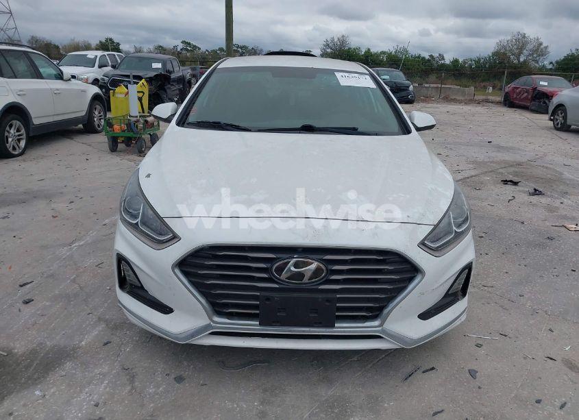 Photo 12 of 2018 Hyundai Sonata SE (VIN 5NPE24AF9JH705958)