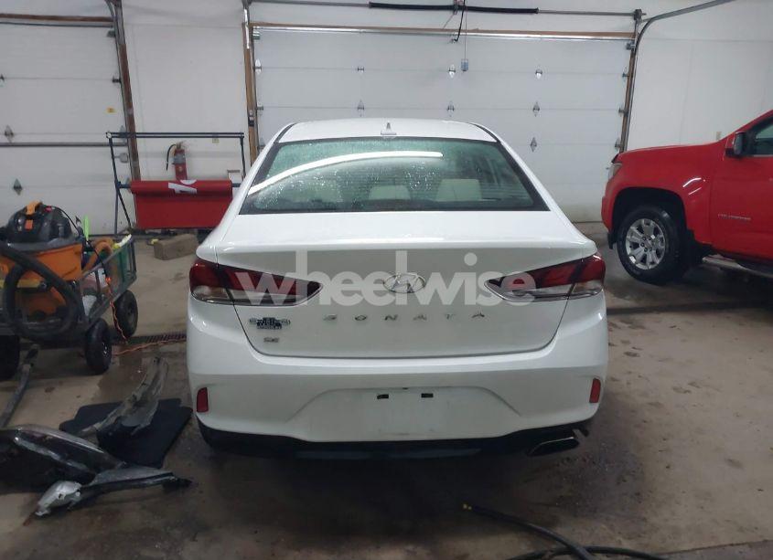 Photo 17 of 2018 Hyundai Sonata SE (VIN 5NPE24AF9JH724378)