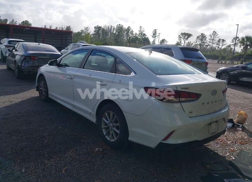 Photo 3 of 2019 Hyundai Sonata SE (VIN 5NPE24AF9KH751114)